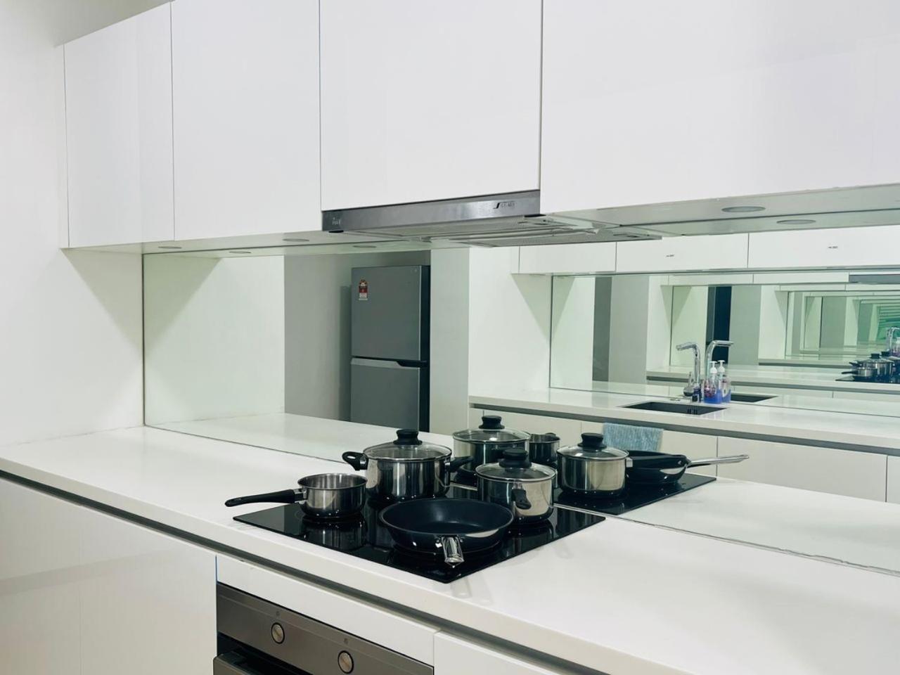 קואלה לומפור Vortex Suites Klcc By Moonlight מראה חיצוני תמונה