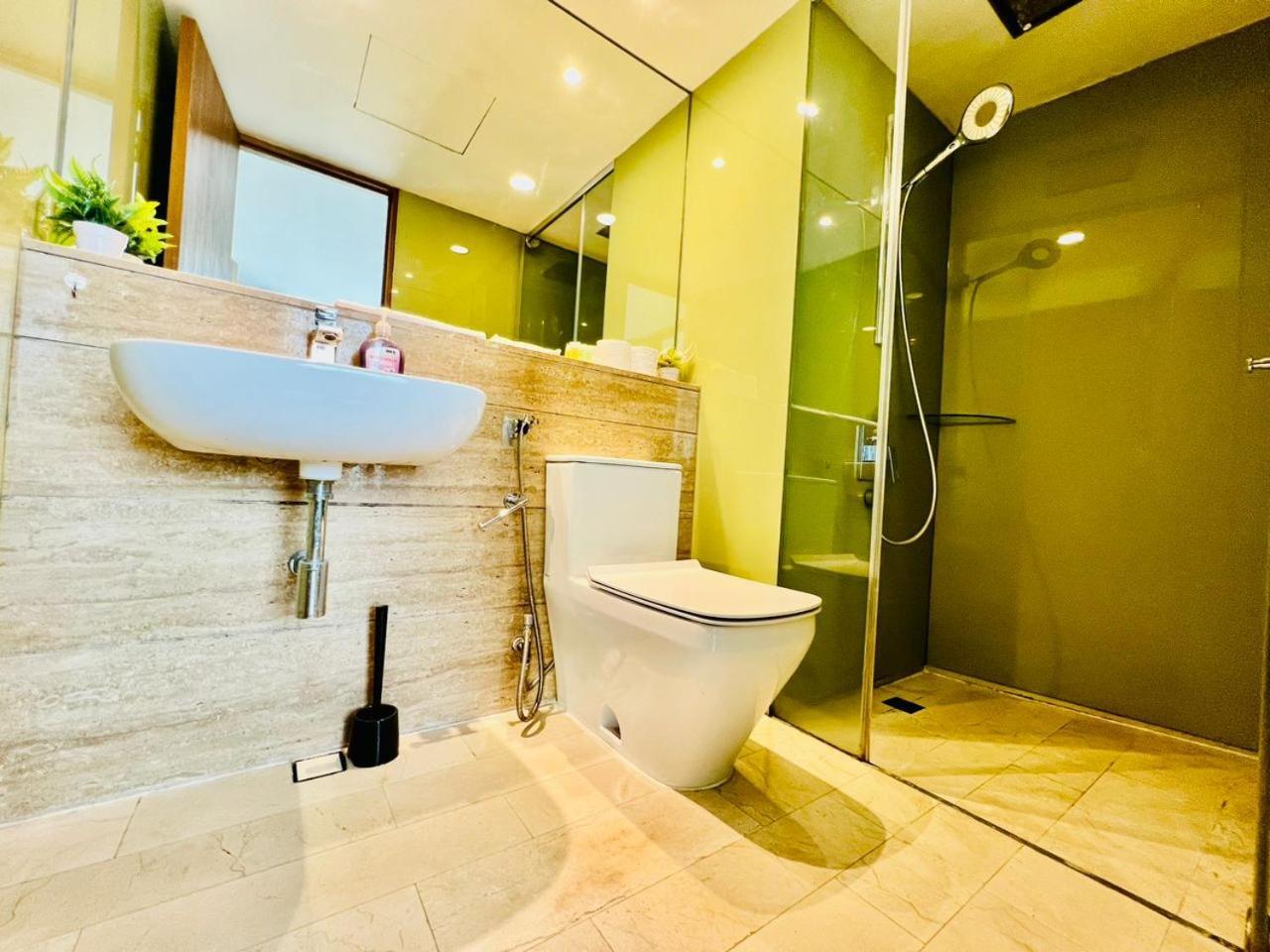 קואלה לומפור Vortex Suites Klcc By Moonlight מראה חיצוני תמונה