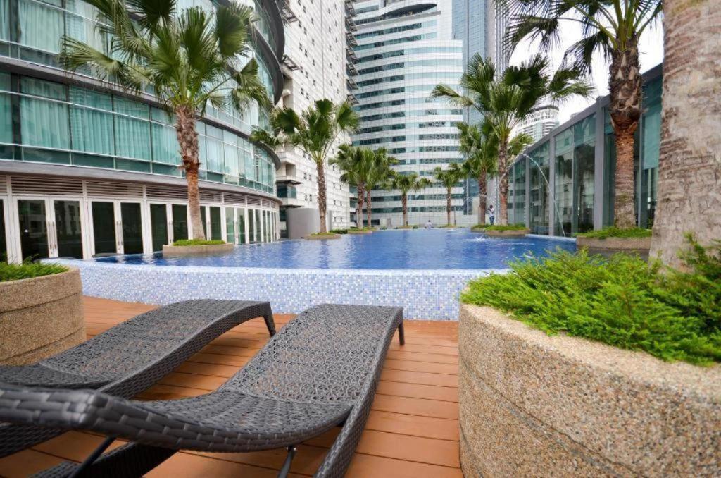 קואלה לומפור Vortex Suites Klcc By Moonlight מראה חיצוני תמונה